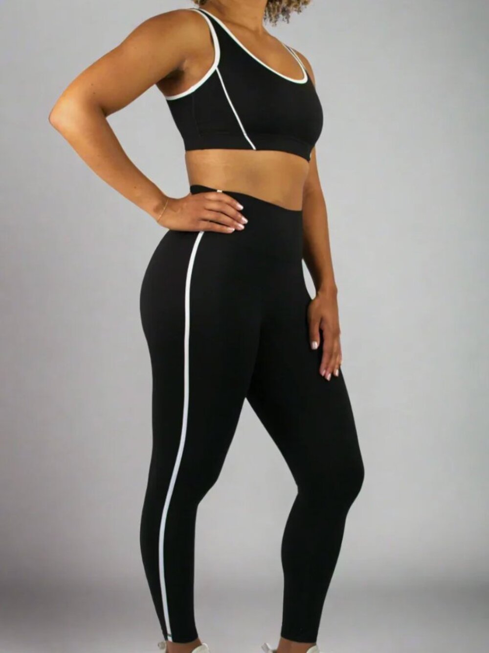 Peach Active Momentum Sports Bra and Leggings Set